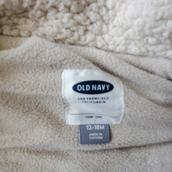 Winter Vest - Picture 2 of 3